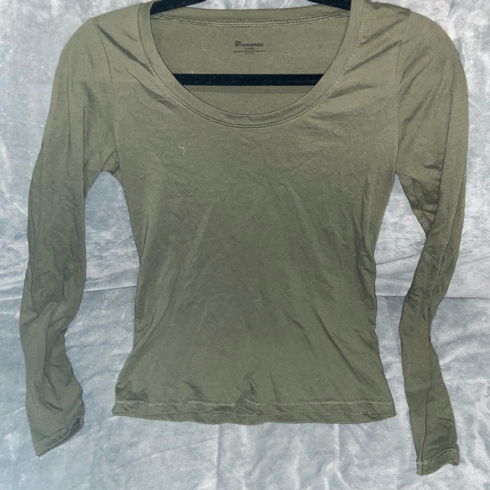 No Boundaries Green Fitted Long Sleeve Tee